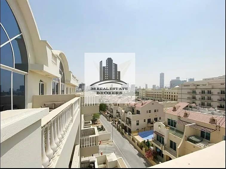 شقة في البرشاء جنوب،البرشاء 2 غرف 850000 درهم - 5900489