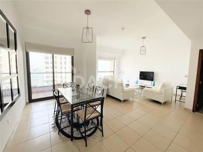 2 BED / Luxury Furniture / Ideal location