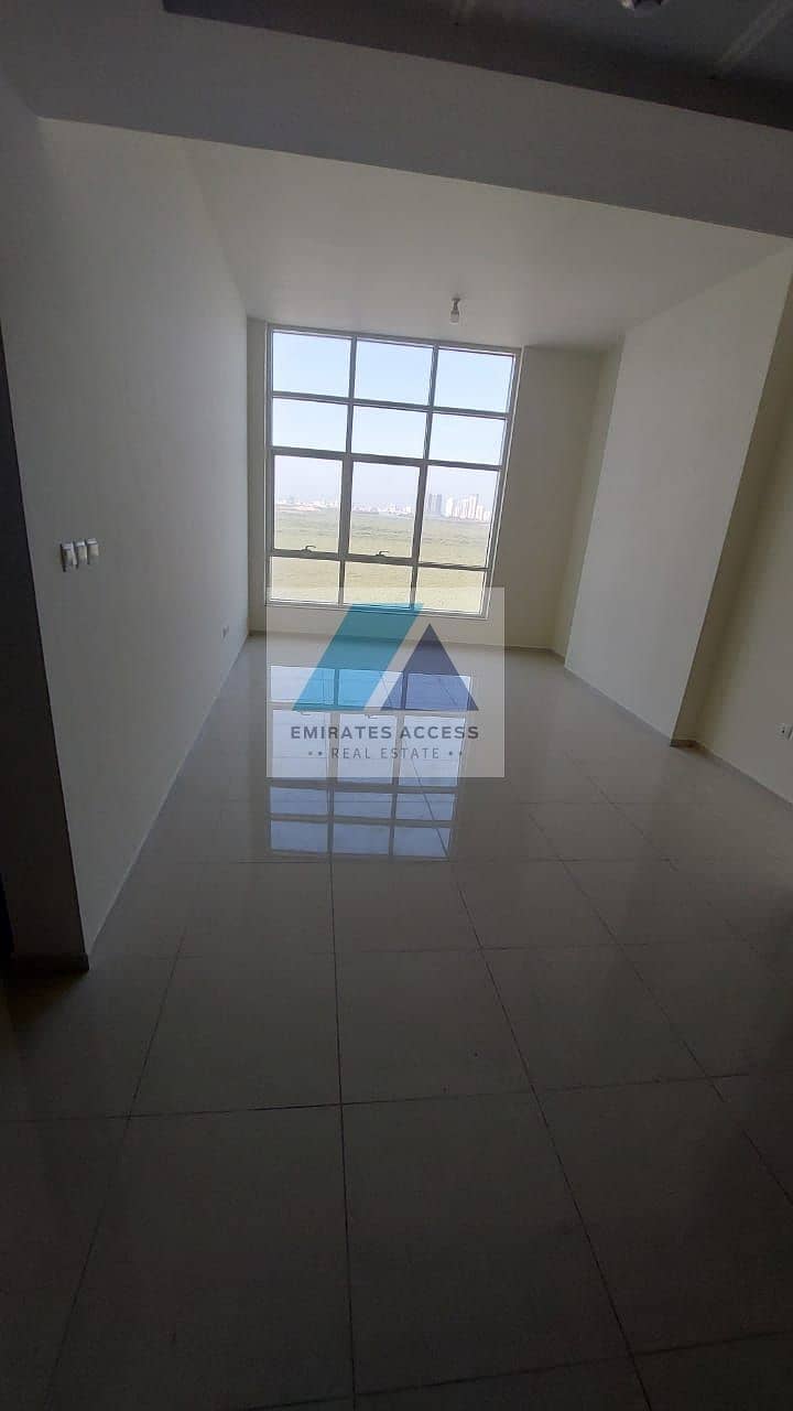 NEAR RAK MALL!!CHILLER FREE!!LUXURY!!15 DAYS  FREE!!CHILLER FREE!!SPACIOUS 1BHK,2BATH,LAUNDRY,KITCHEN,MAINTENANCE.