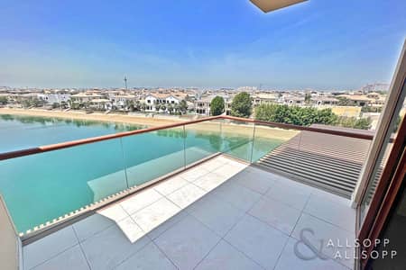 Studio for Rent in Palm Jumeirah, Dubai - Studio Apartment | Sea Views | Spacious