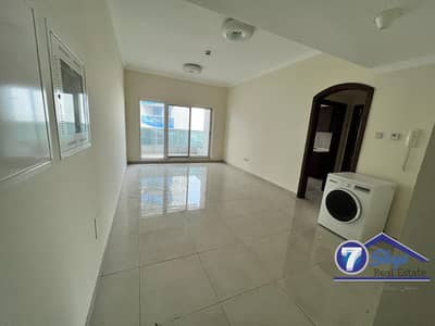 1 BR / Kitchen Equipped / Higher Floor