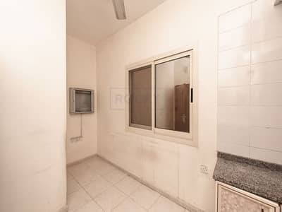 Studio for Rent in Deira, Dubai - Adorable Studio Apartment with Split A/C,  Open Kitchen in Deira