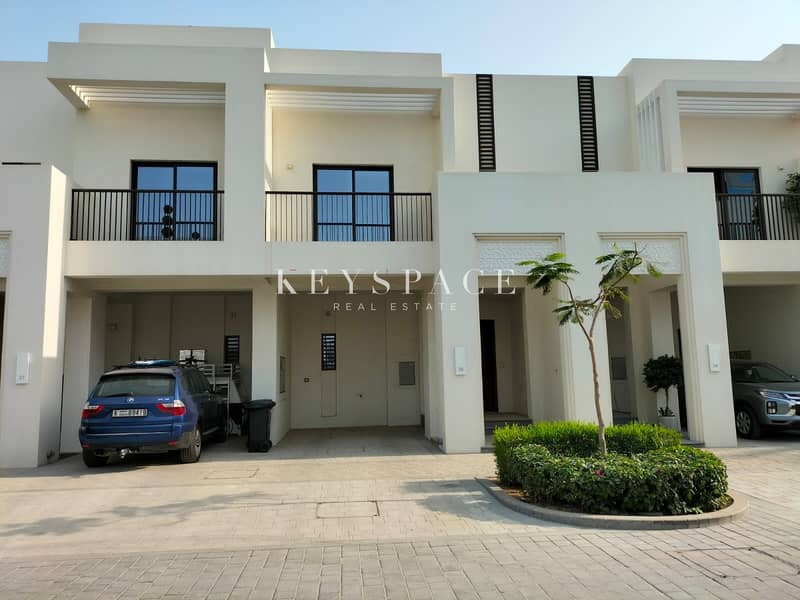 Luxurious Beachfront Villa|Furnished & Serviced | Motivated Seller