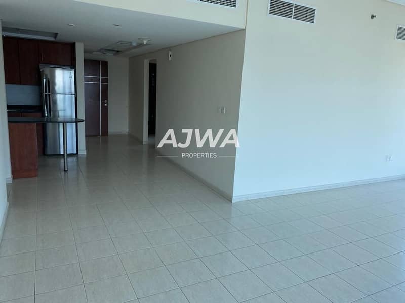 Amazing 3 beds in Lake Terrace Tower close to JLT Metro Station