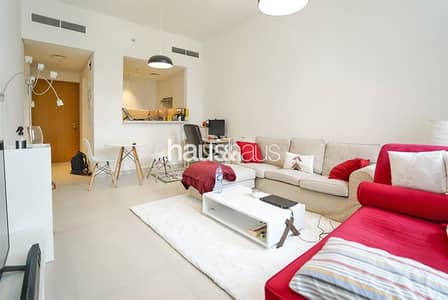 فلیٹ 1 غرفة نوم للبيع في مدن، دبي - شقة في مدن فيوز مدن 1 غرف 720000 درهم - 5920435