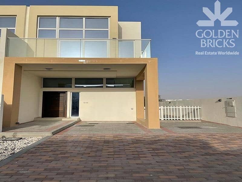 Super Hot Deal | 3 Bedrooms plus with Golf View | Single Row | No Commission