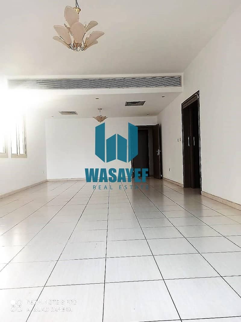 HUGE 3 BEDROOMS HALL IN SHEIKH ZAYED ROAD