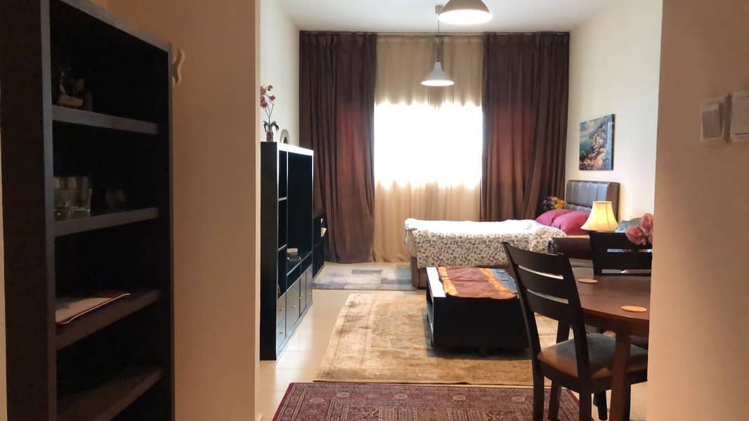 FULL FURNISHED STUDIO MONTHLY 3000AED RENT FREE WI-FI,PARKING AND ALL BILLS