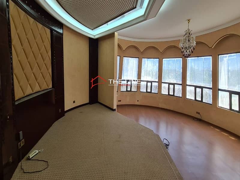 Huge  Size | 9 bedroom Villa | Al Mamzar