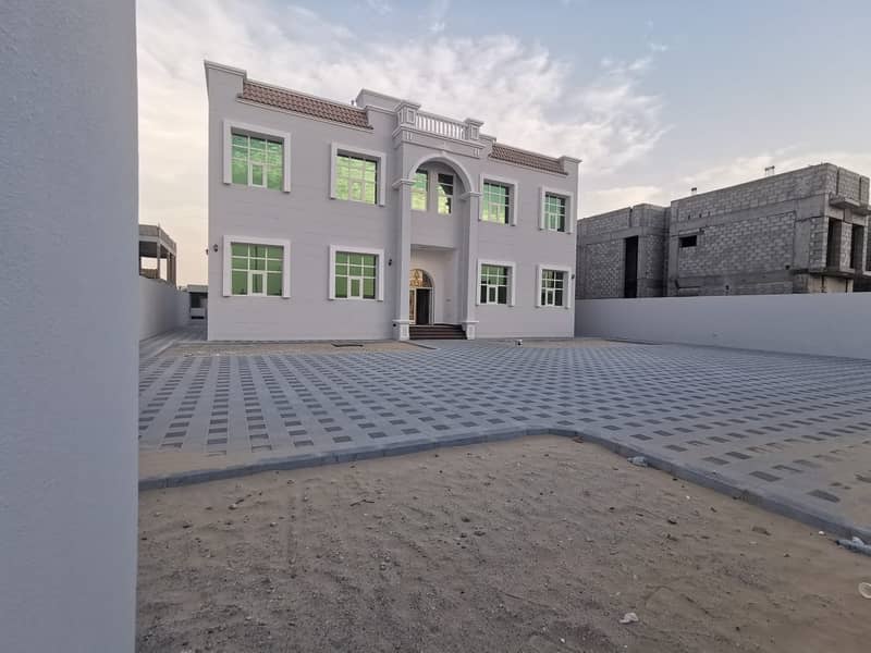 Villa for rent in Riyadh, south of Al Shamkha, first inhabitant