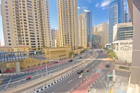 1 Bedroom Apartment for Rent in Dubai Marina, Dubai - Huge Balcony | 1122 Sq Ft | Available Now