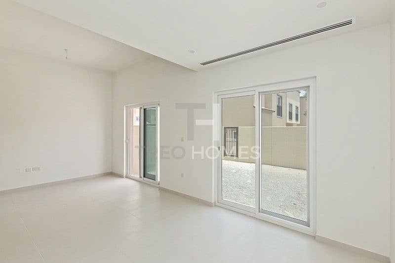 تاون هاوس في امارانتا،فيلانوفا،دبي لاند 3 غرف 105000 درهم - 5922491
