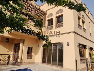 5 Bedroom Villa for Rent in Jumeirah, Dubai - Gorgeous Compound Villa |Private Pool |Near Canal