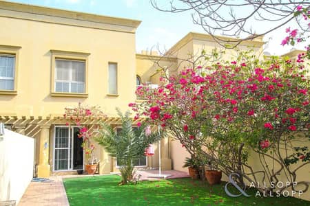 A Great 2 Bedrooms | Type 4M | Middle Unit