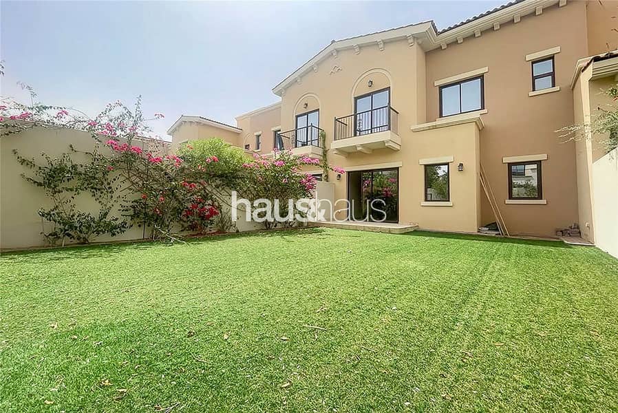 3 beds +maids | Viewings available | Popular villa