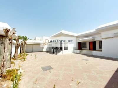 Single story 5 Bedroom Villa for Rent in Mirdif