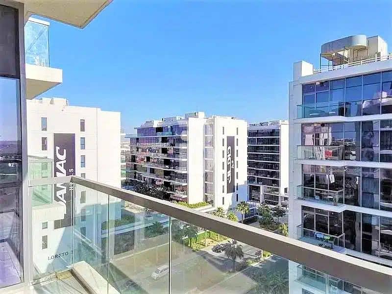 Stunning 1 Bed Apartment in Damac Hills 1