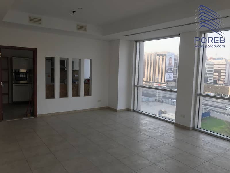 Full Creak View In Emaar Towers for GCC Buyer Only