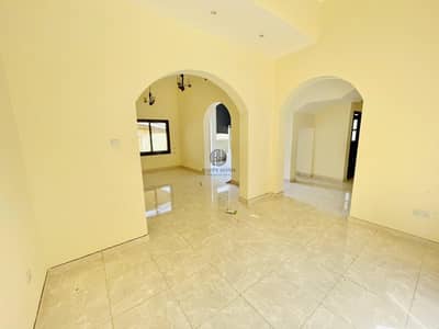 3 Bedroom Villa for Rent in Mirdif, Dubai - Amazing 3bhk All en-suites Maids-room, Shared pool just 90k in Mirdif