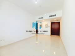 شقة في شارع حمدان 1 غرف 50000 درهم - 5921653