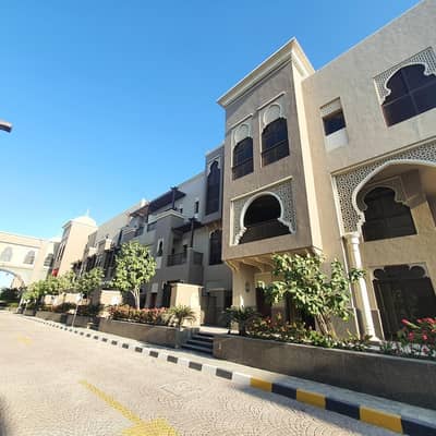 4 Bedroom Villa for Rent in Al Rifah, Sharjah - Lavish 04 Bedroom Villa with Full Sea View for Rent in 135k | Ready to Move|