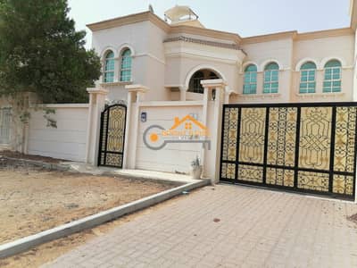 5 Bedroom Villa for Rent in Mohammed Bin Zayed City, Abu Dhabi - Separate 5 BR villa with Front yard - MBZ city