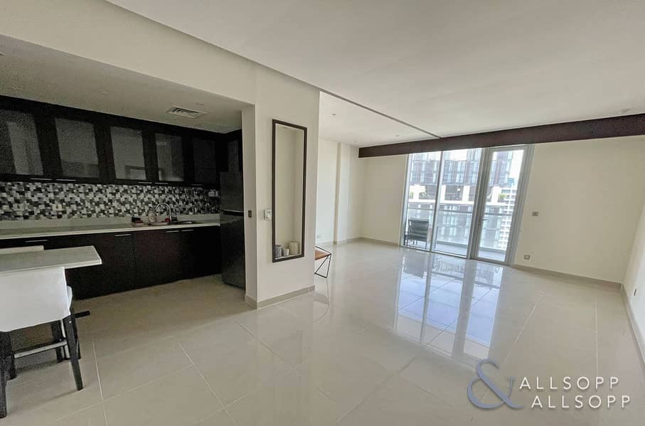 Large 1 Bed | Exclusive | Balcony | 1047 SqFt