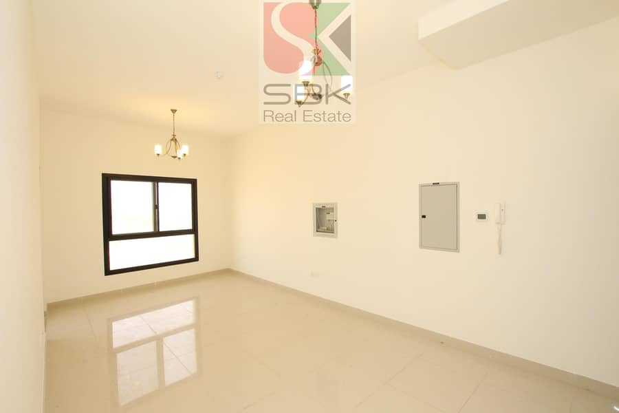 Квартира в Аль Варкаа，Аль Варкаа 1，Западная Резиденция Аль Варкаа, 3 cпальни, 65000 AED - 5929627