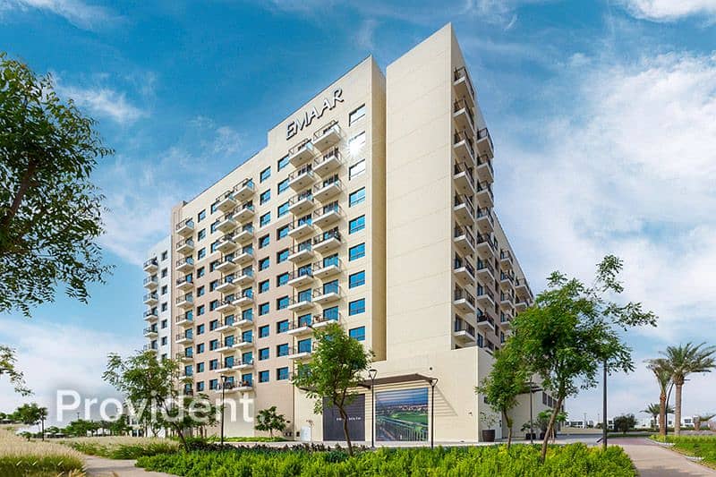 位于迪拜南部街区，艾玛尔南区，高尔夫景观高层豪华住宅 1 卧室的公寓 34000 AED - 5929881