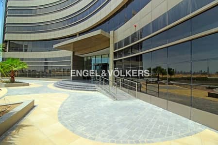 مبنی تجاري  للايجار في مدينة دبي للإنتاج، دبي - مبنی تجاري في مبنى مكتب كلداري B16 مدينة دبي للإنتاج 7122975 درهم - 5929884