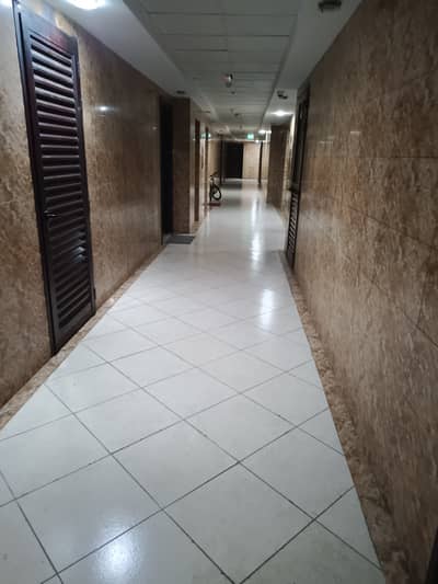 Limited Offer 3 BHK | Spacious Apartment price only 37k Opposite to Sahara Center Mall