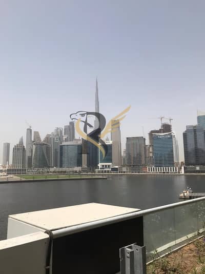 Floor for Rent in Business Bay, Dubai - shell and core with huge terrace and swimming pool