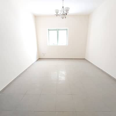 CHILLER FREE 1BHK IN 27K PARKING FREE EASY EXIT FOR DUBAI