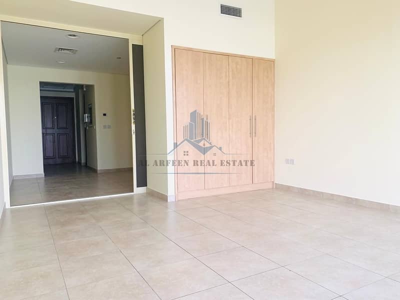 شقة في طراز أوروبي مساكن القناه المائية غرب مدينة دبي الرياضية 32000 درهم - 5919682 شقة في طراز أوروبي مساكن القناه المائية غرب مدينة دبي الرياضية 32000 درهم - 5919682