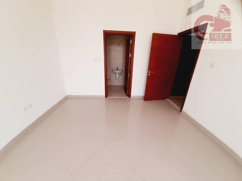 Brand new very nice 1 Bedroom apartment with 2 bathrooms in al jada muwaileh