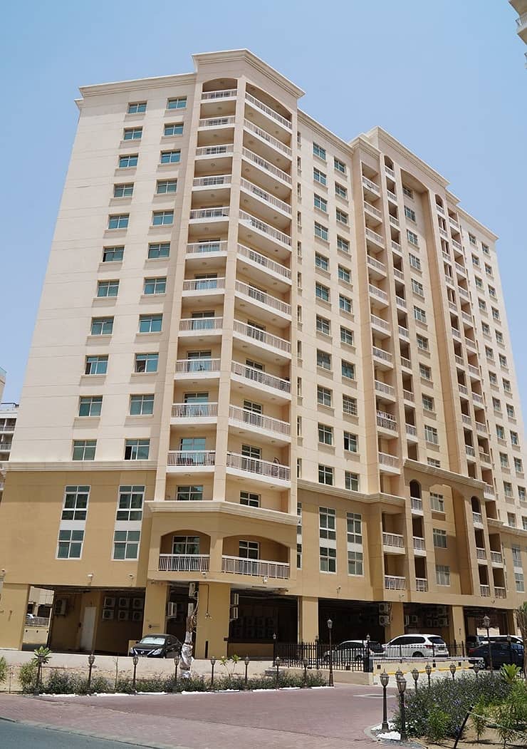 Ready to Move in 1 BHK in Mazaya-03 Liwan Queue Point