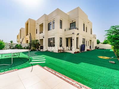 4 Bedroom Villa for Sale in Reem, Dubai - Exclusive | Corner Plot | Close to the Pool