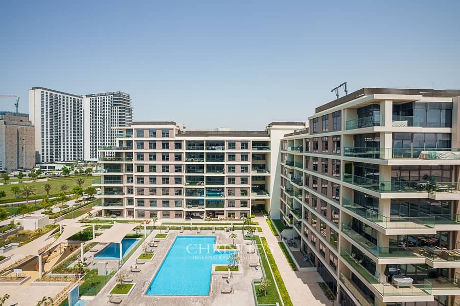 Exclusive|Pool View|Large Layout|Tenanted|High Flr