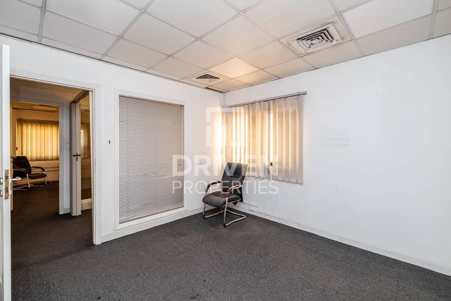 Spacious and Fitted- Office | Near Metro