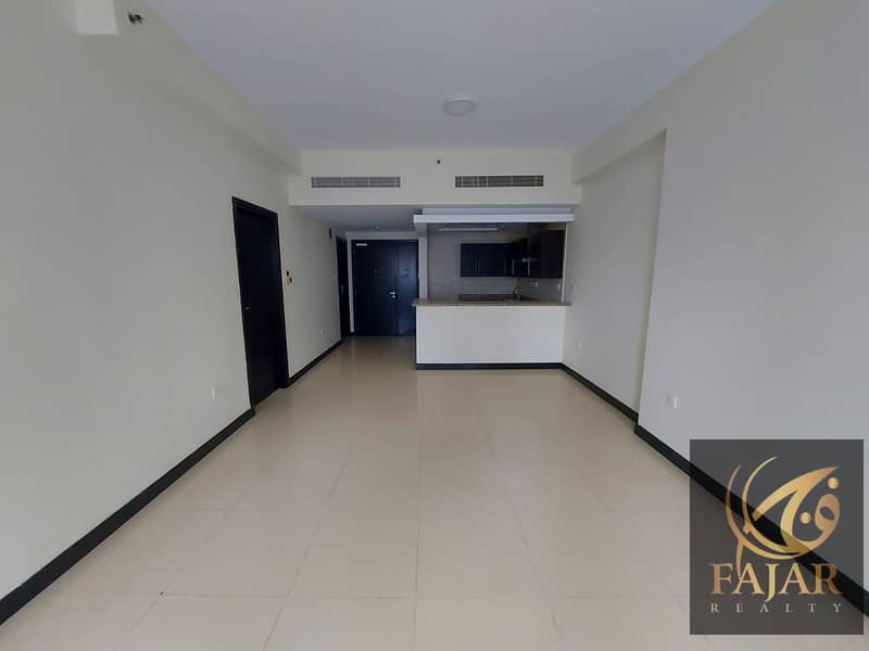 Motivated Seller|Spacious 1 Bed|O2 Residences