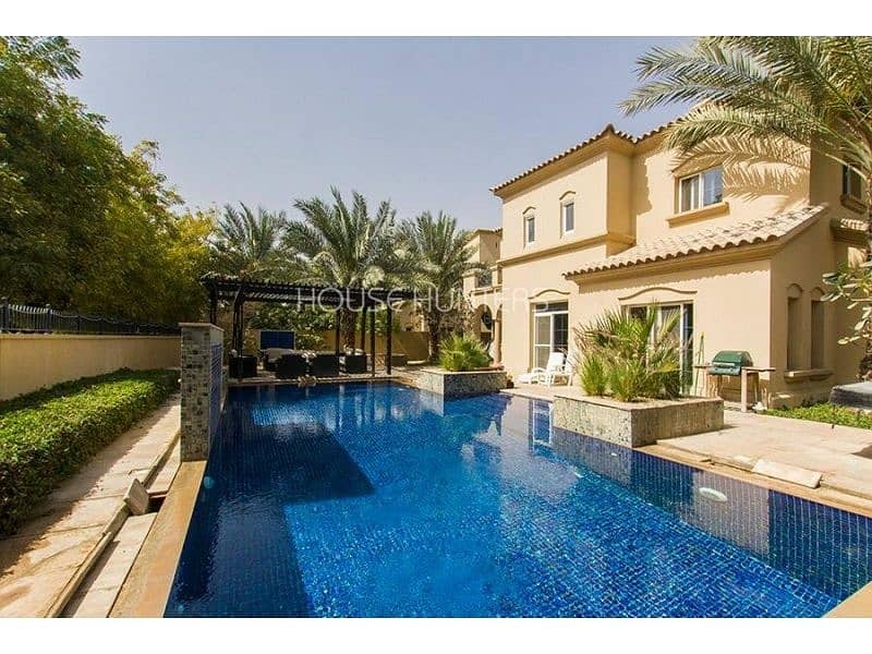 Alvorada | 5 Bedrooms +| Pool | Available July