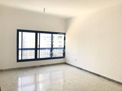 3 Bedroom Flat for Rent in Tourist Club Area (TCA), Abu Dhabi - Excellent 3 Bedroom Apartment with balcony