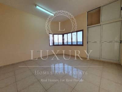 3 Bedroom Flat for Rent in Al Nyadat, Al Ain - Amazing Bright Neat And Clean with balcony