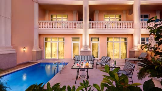 4 Bedroom Villa for Sale in Palm Jumeirah, Dubai - Exclusive Deal | Sea View | Prime Location