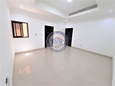 Studio for Rent in Al Mushrif, Abu Dhabi - Great Offer| No Commission |Free ADDC |Deluxe Studio!