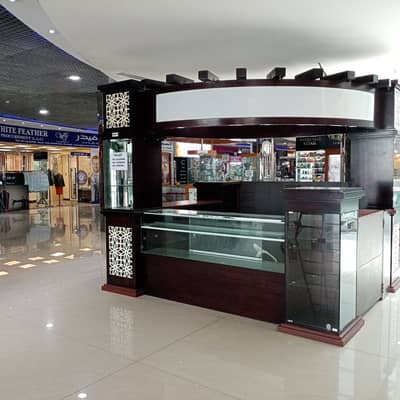 Shop for Rent in Bur Dubai, Dubai - Kios Space: Prime Location Al Mankhool Bur Dubai