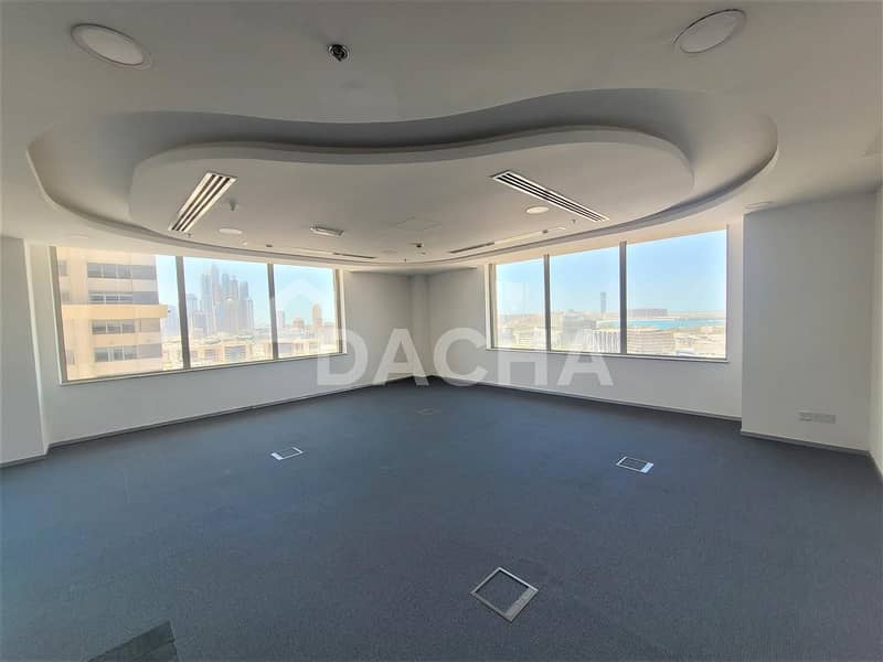 FULL Floor  / Fully fitted / Sea & SZR View