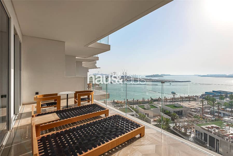 Luxury Apartment | Huge Balcony | Fully Furnished