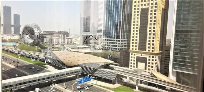 Office for Rent in Sheikh Zayed Road, Dubai - Beautiful View | Fitted Office Glass Partitions | Chiller Free | Clos to Metro | SZR
