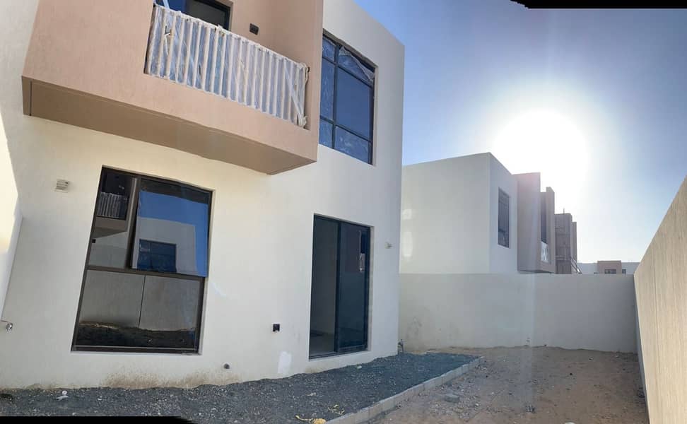 3BR End Unit Townhouse For sale in Nasma
